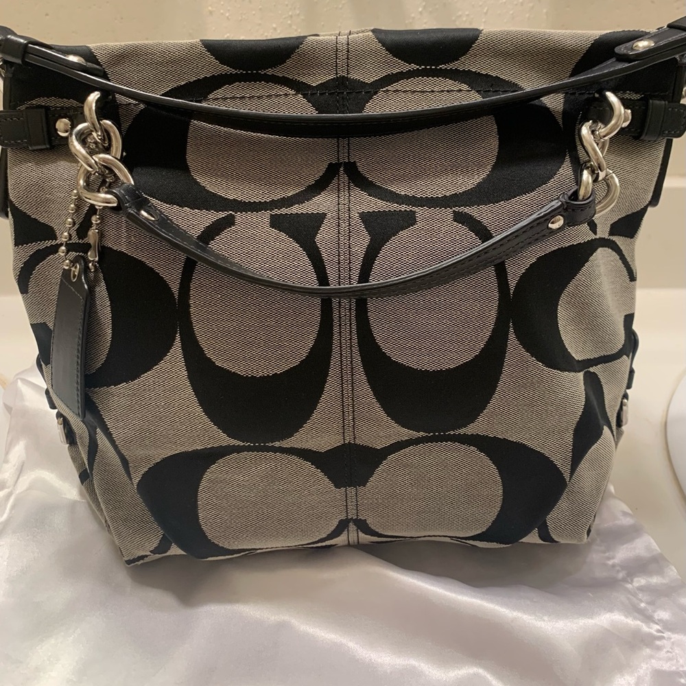 Coach Signature Brooke Shoulder Handbag Purse  14473M Black Ivory - Picture 2 of 16